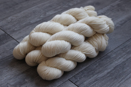 Merino Nylon Silk Worsted