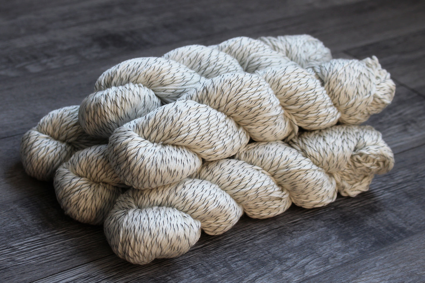 Reflective Wool Nylon Worsted 5 Ply