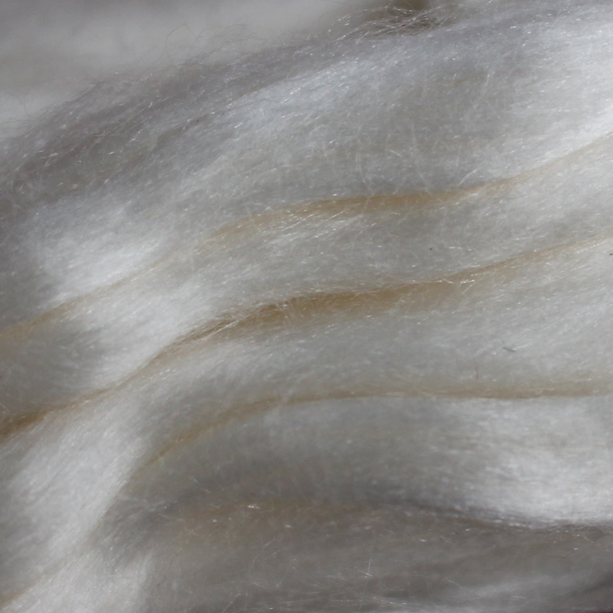 Pure Mulberry Silk Roving